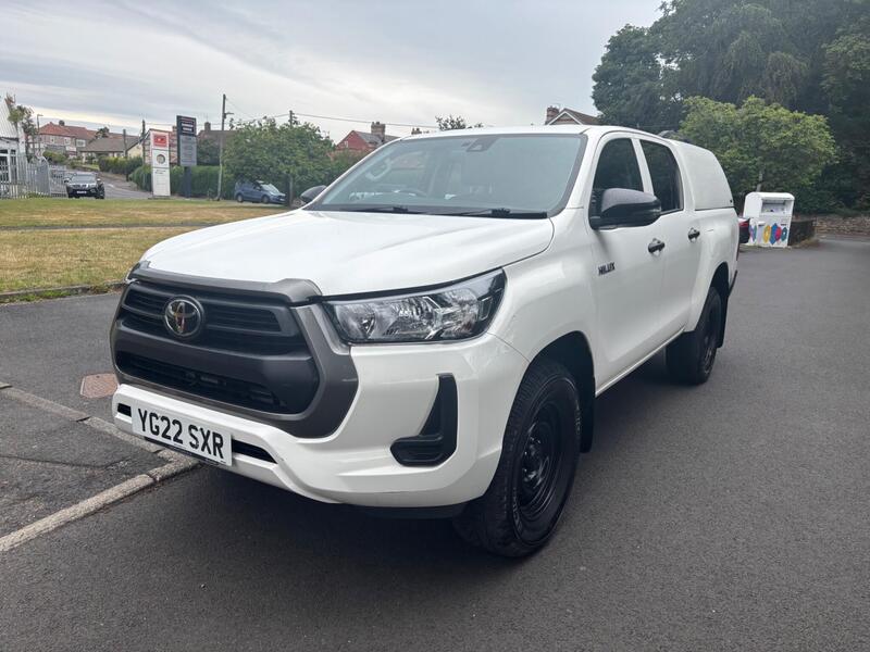 Toyota Hilux view 3