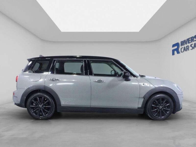 Mini Clubman view 3