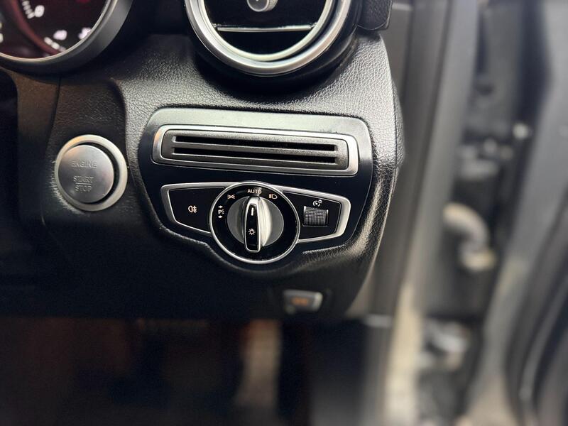 Mercedes-Benz GLC view 37