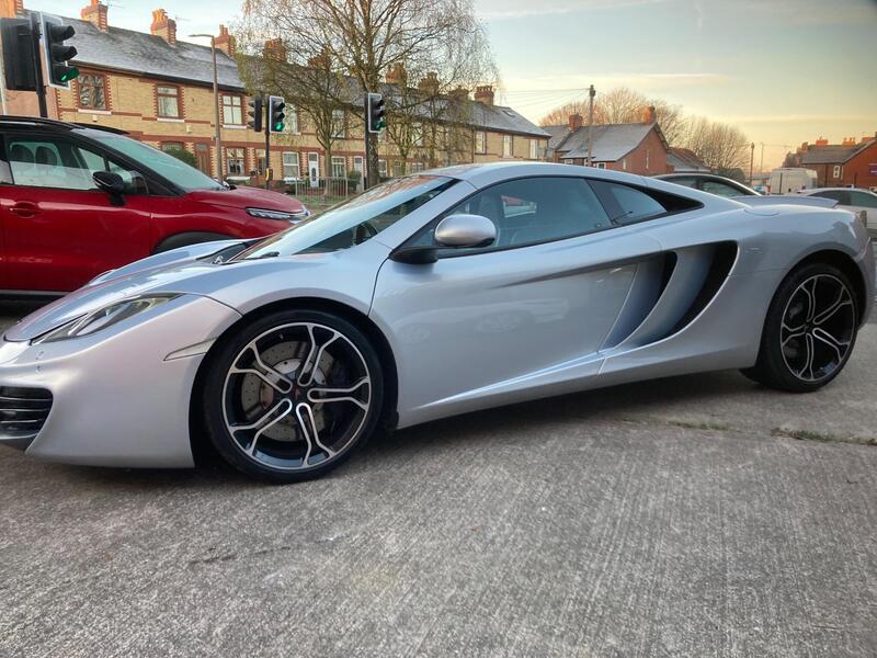 Mclaren 12c view 5