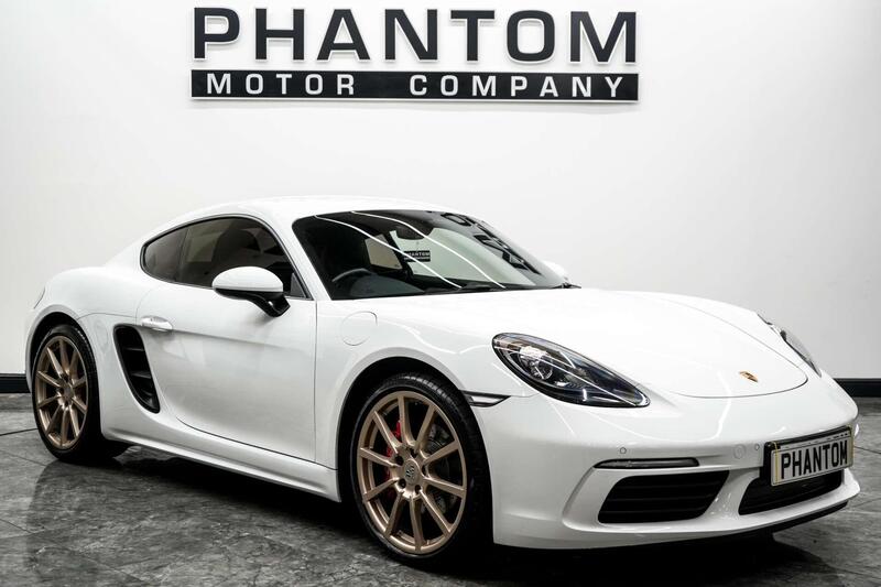 Porsche 718 Cayman main image
