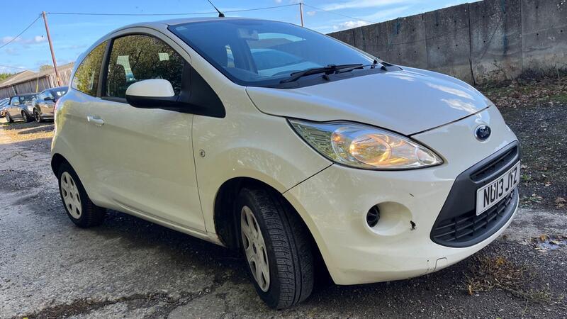 2013 Ford Ka — photo 14