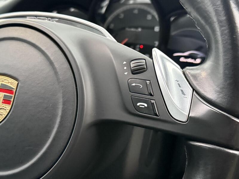 Porsche 911 view 50