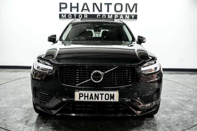Volvo XC90 view 5