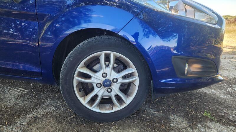 2015 Ford Fiesta — photo 49