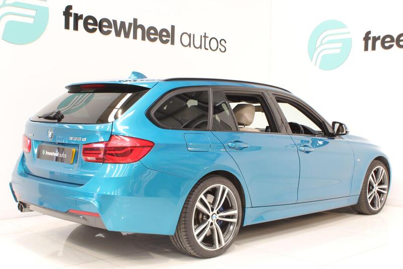 2016 BMW 3 Series in Blue — image 23 of 69