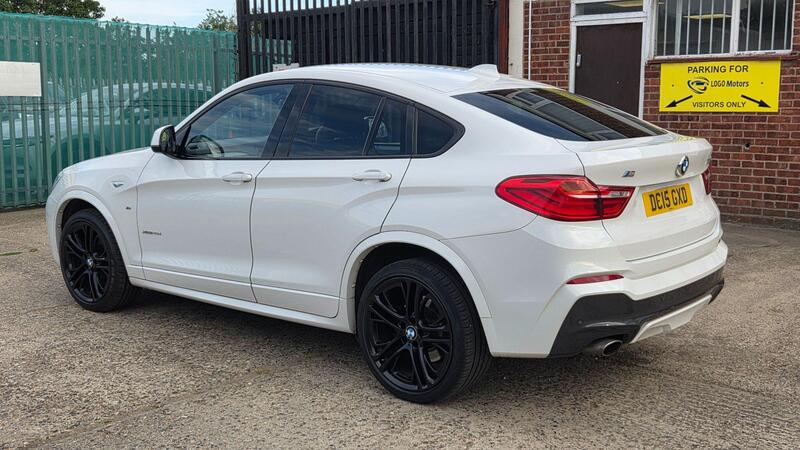 BMW X4 view 4