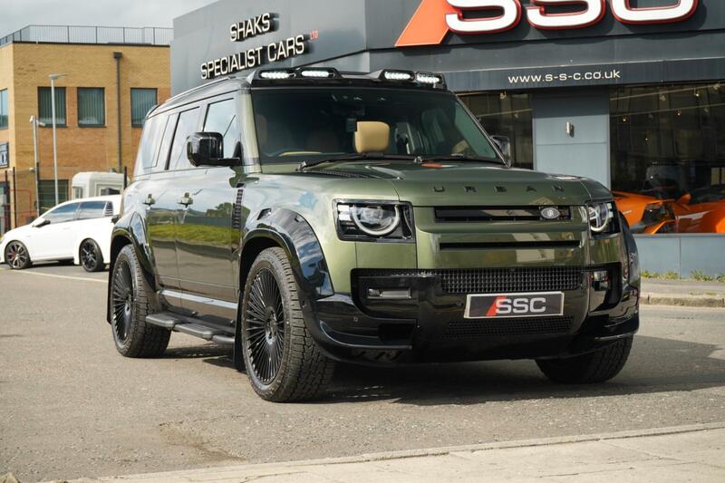 Land Rover Defender 110 view 5