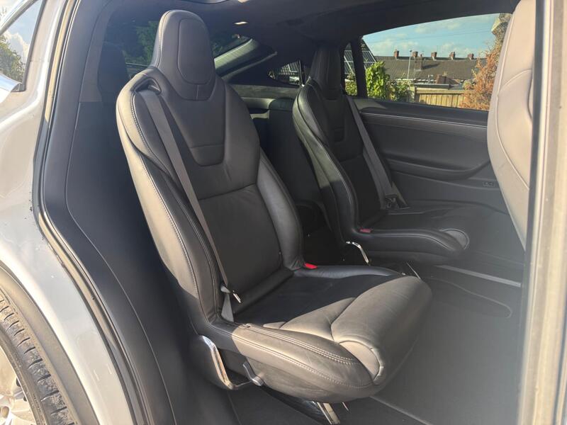 Tesla Model X view 3