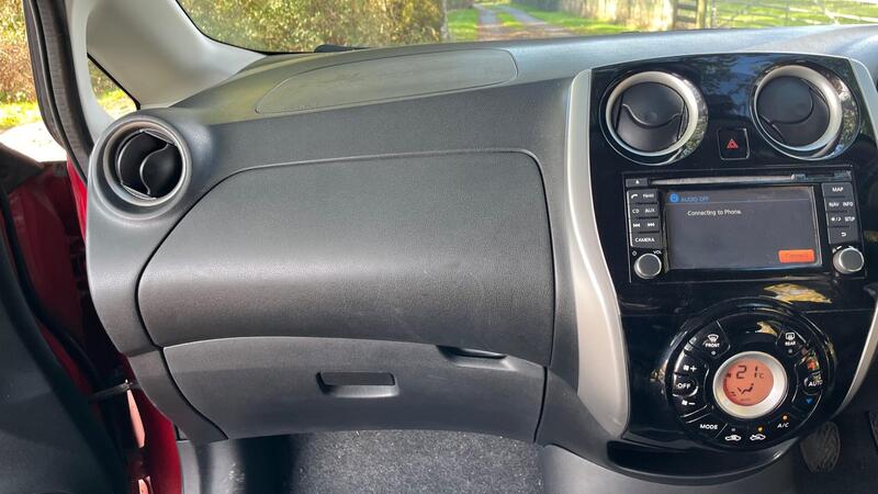 2014 Nissan Note — photo 27
