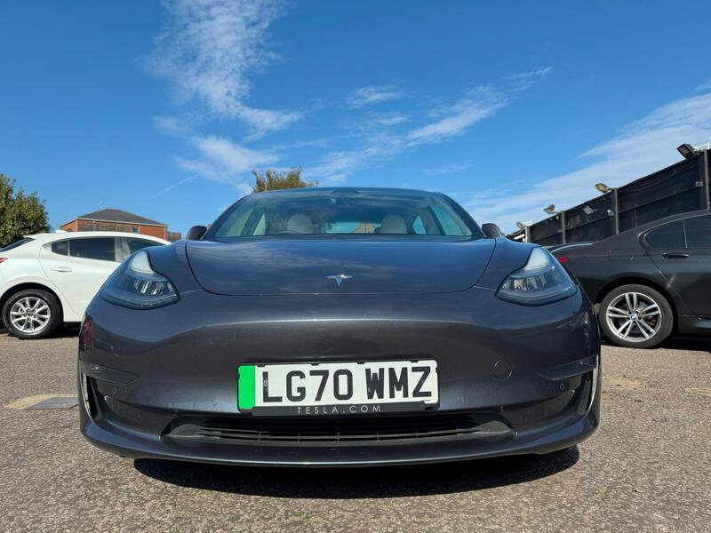 Tesla Model 3 view 5