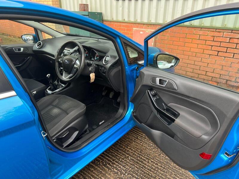 Ford Fiesta view 7