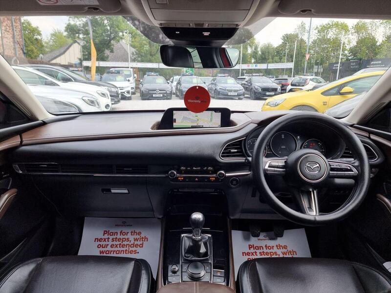 Mazda CX-30 view 4