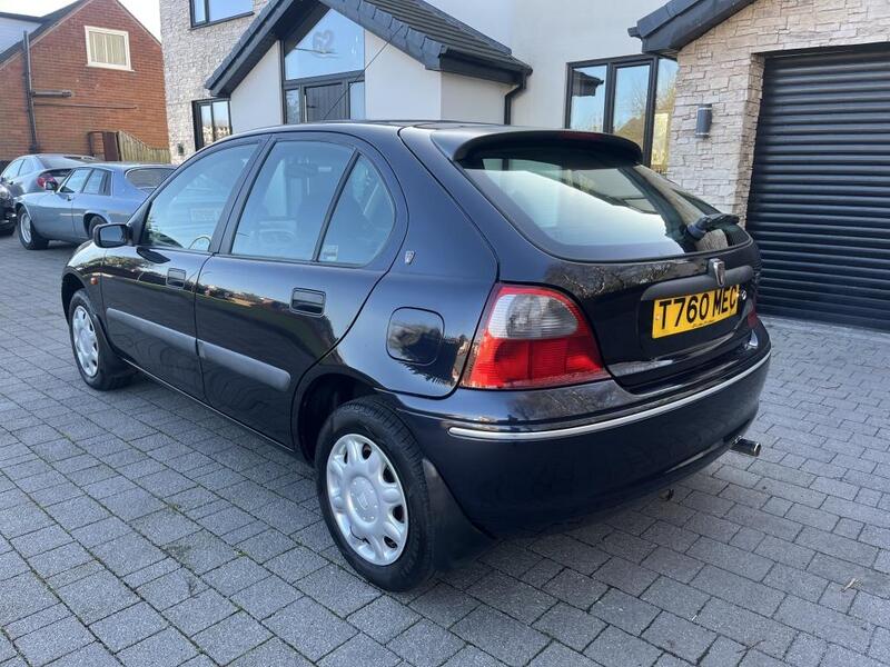 Rover 200 view 7