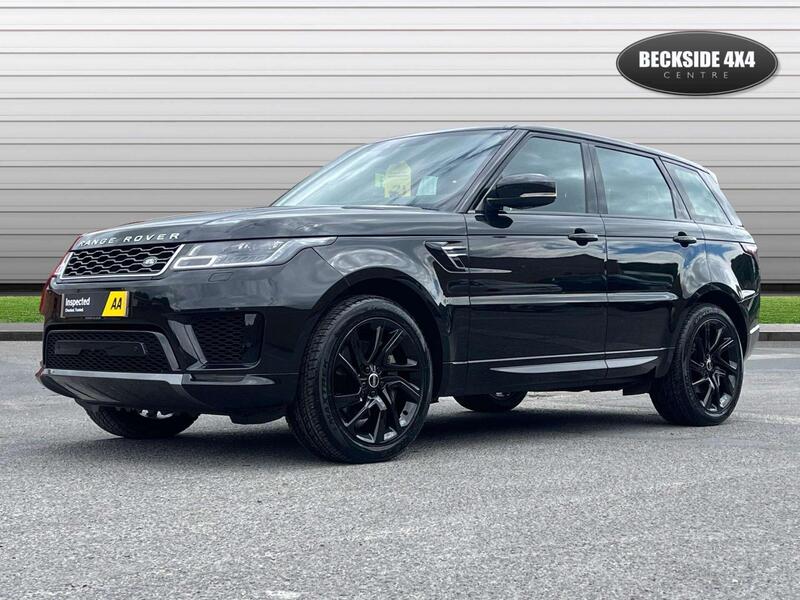 Land Rover Range Rover Sport view 4