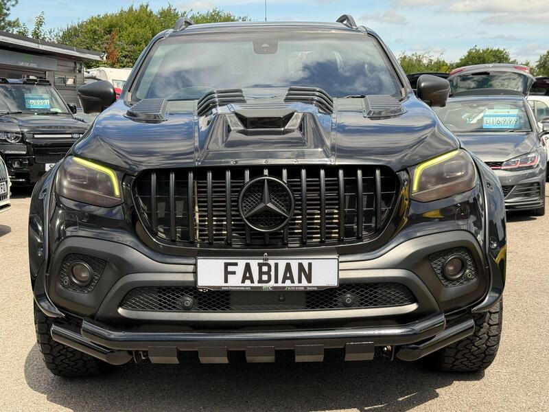 Mercedes-Benz X-Class view 6