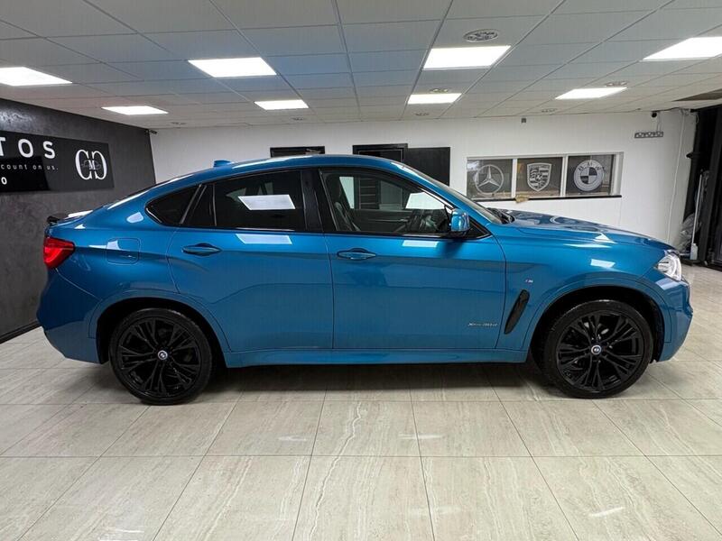 BMW X6 view 2