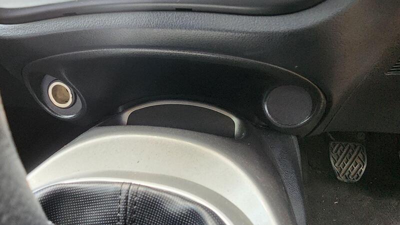 2014 Nissan Juke — photo 30