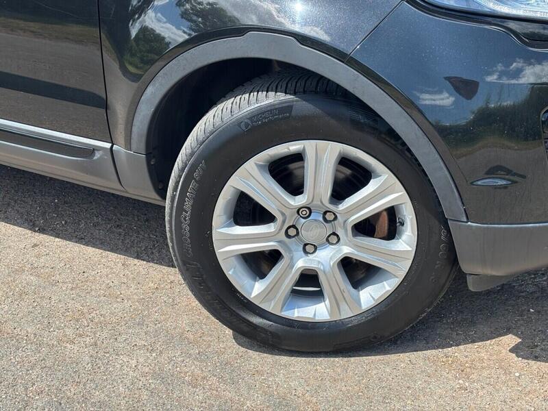 Land Rover Range Rover Evoque view 10