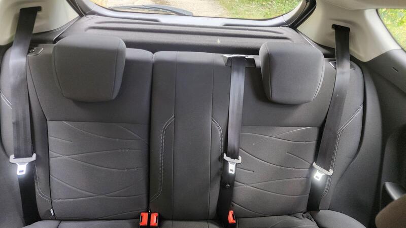 2013 Ford Fiesta — photo 29