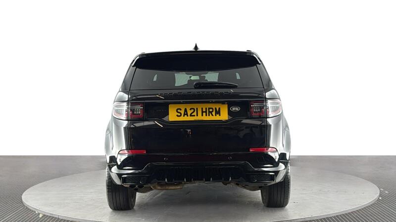 Land Rover Discovery Sport view 5