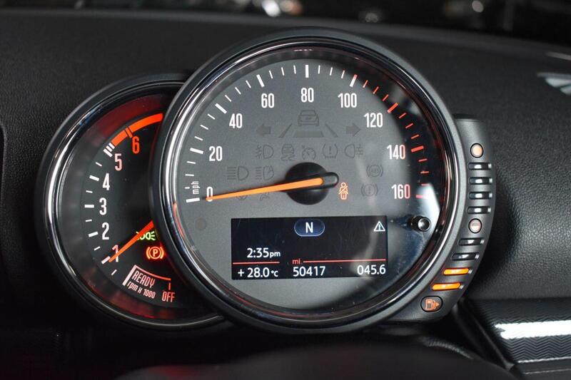 Mini Clubman view 6