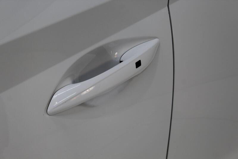 2023 Hyundai i20 in White — image 15 of 94