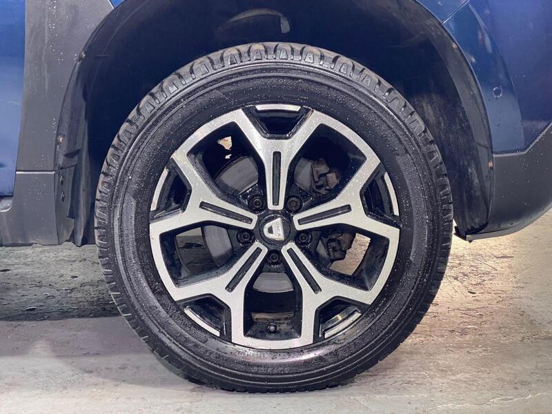Dacia Duster view 43