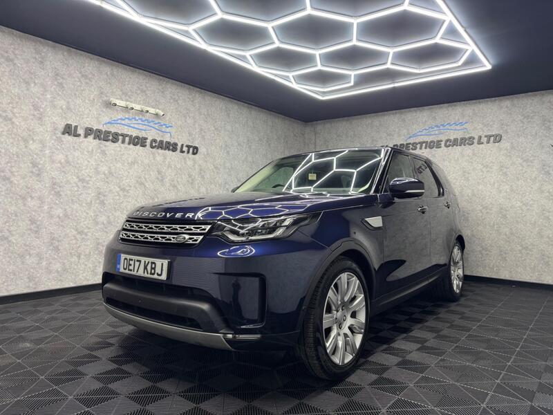 2017 Land Rover Discovery in Blue for sale
