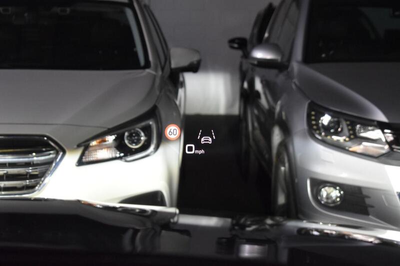Audi Q8 E-Tron view 5