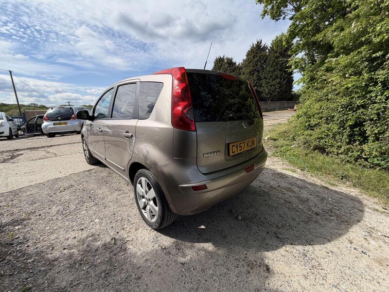 2008 Nissan Note — photo 5