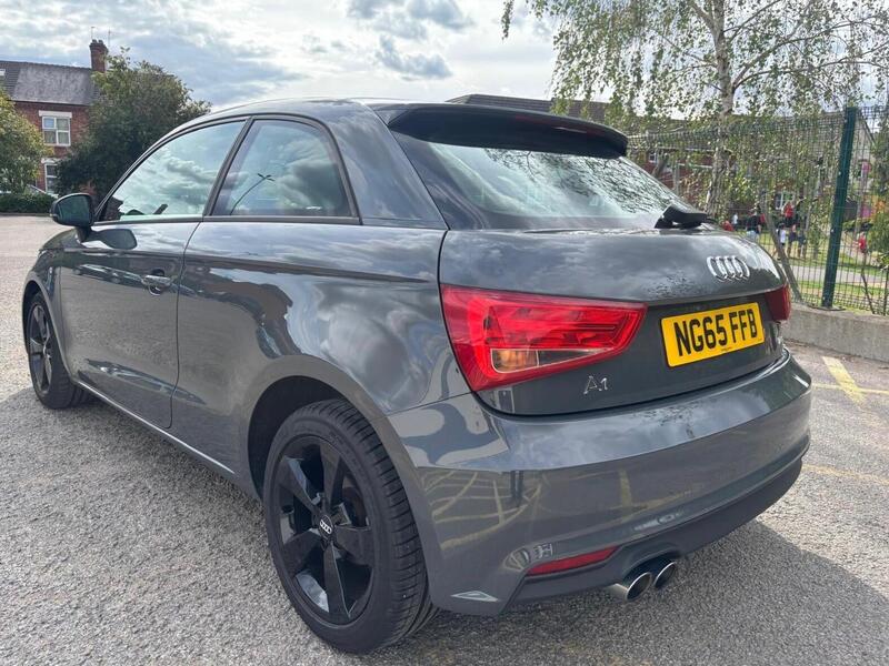 Audi A1 view 4