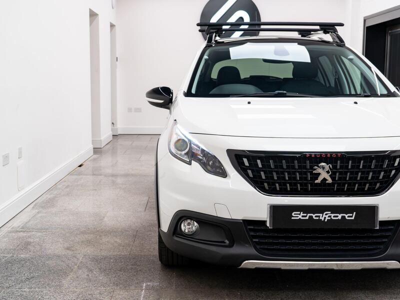 Peugeot 2008 view 6
