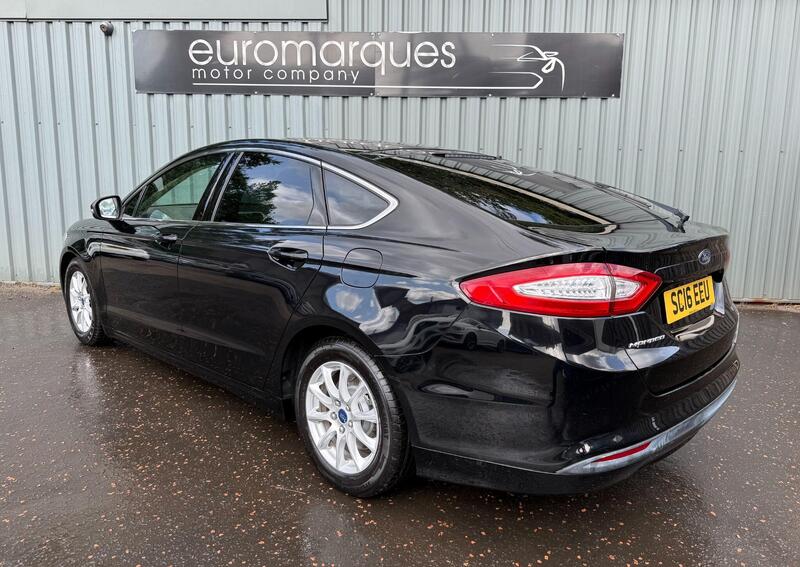 Ford Mondeo view 7