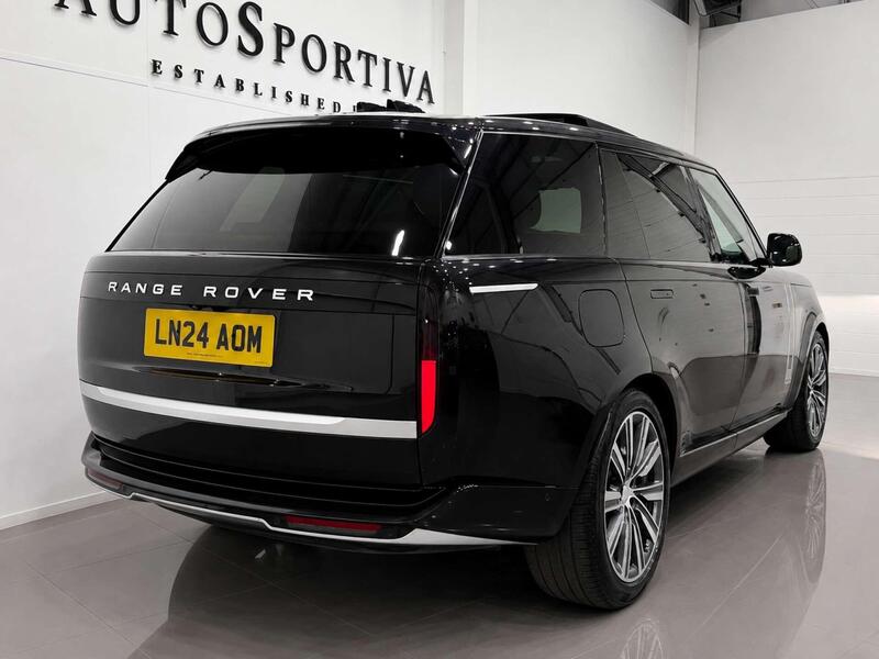 Land Rover Range Rover view 4