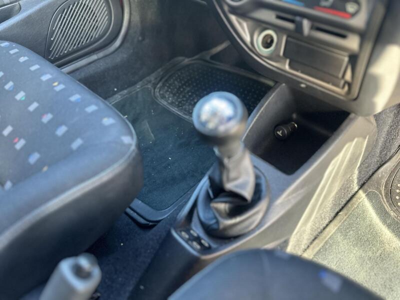 Citroen Saxo view 19