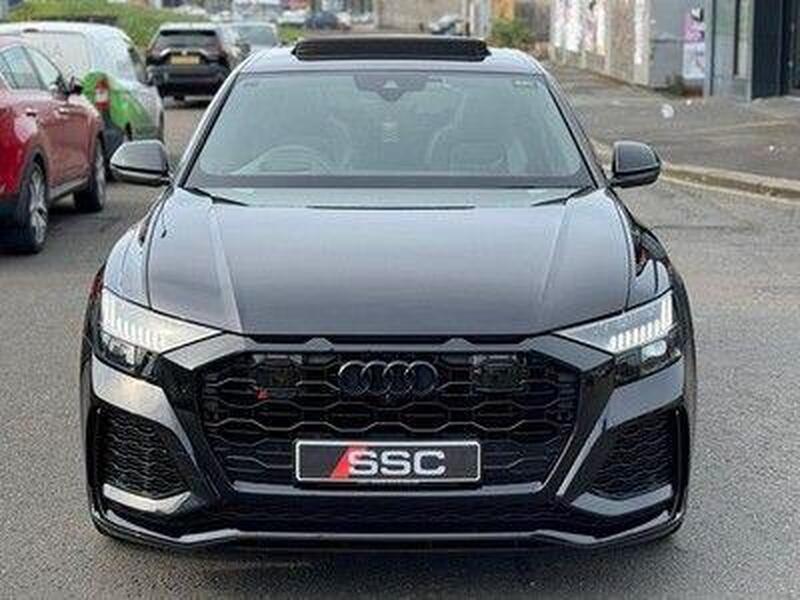 Audi Audi RSQ8 view 6