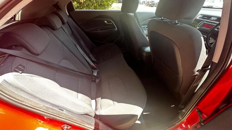 2015 Kia Rio — photo 13