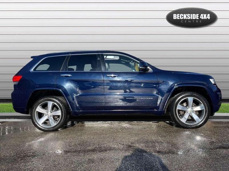 Jeep Grand Cherokee view 2