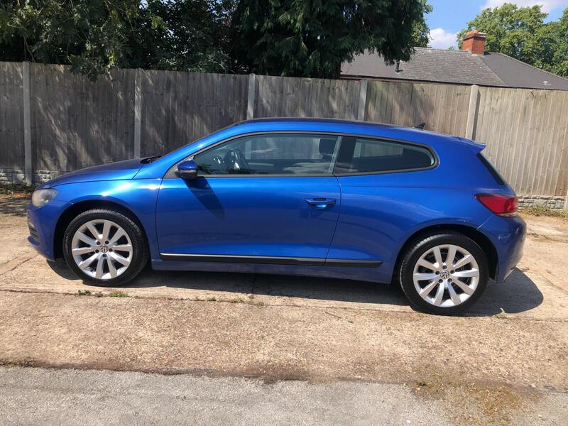 Volkswagen Scirocco view 2