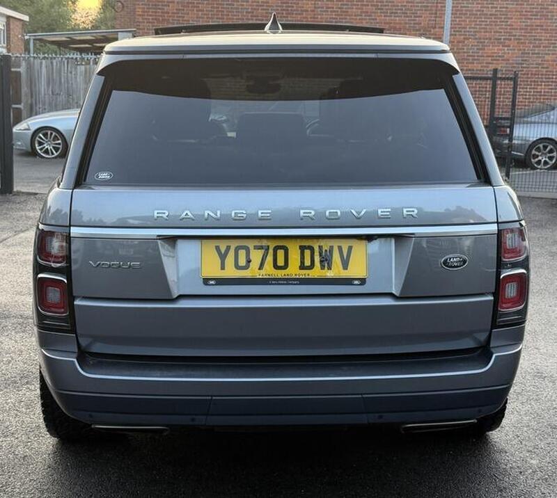 Land Rover Range Rover view 4