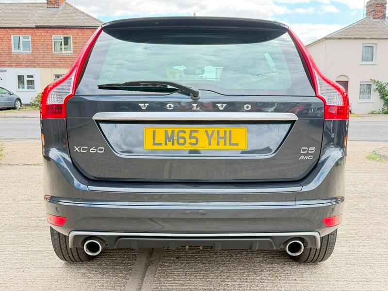 Volvo XC60 view 6