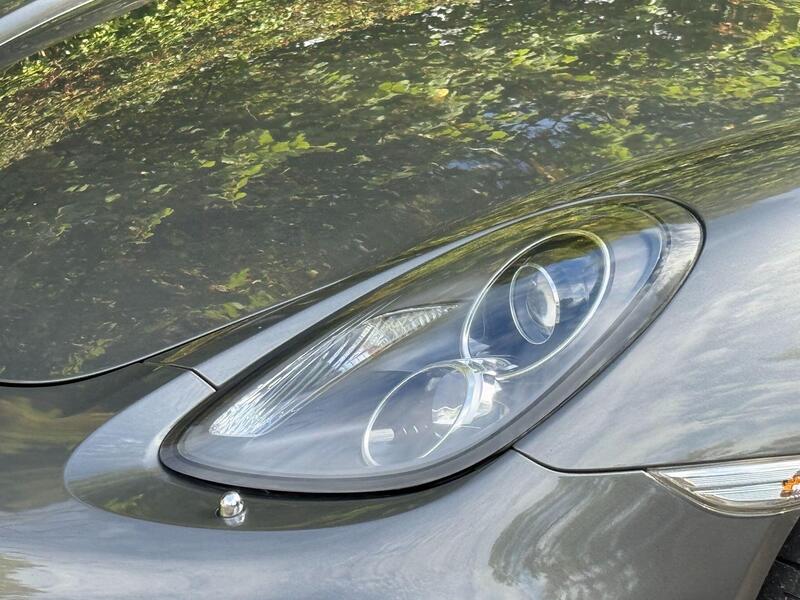 Porsche Cayman view 58