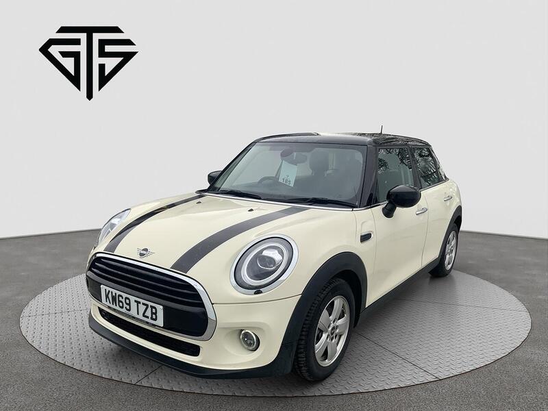 Mini Hatch view 7