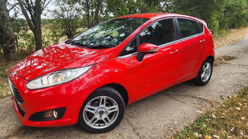 2012 Ford Fiesta — photo 15