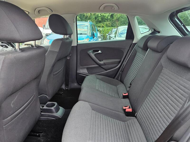 Volkswagen Polo view 10
