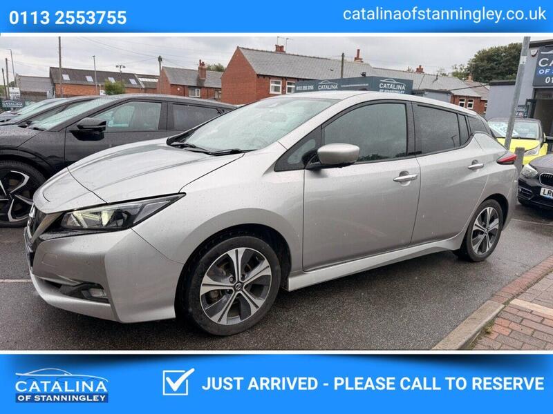 Nissan Leaf main image