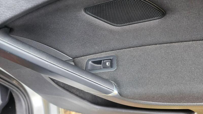 2014 Volkswagen Golf — photo 45