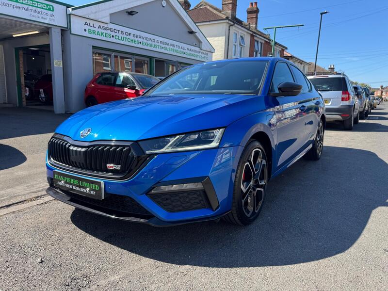 Skoda Octavia view 3