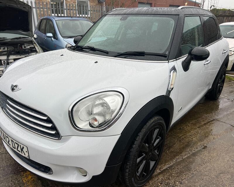 Mini Countryman view 6